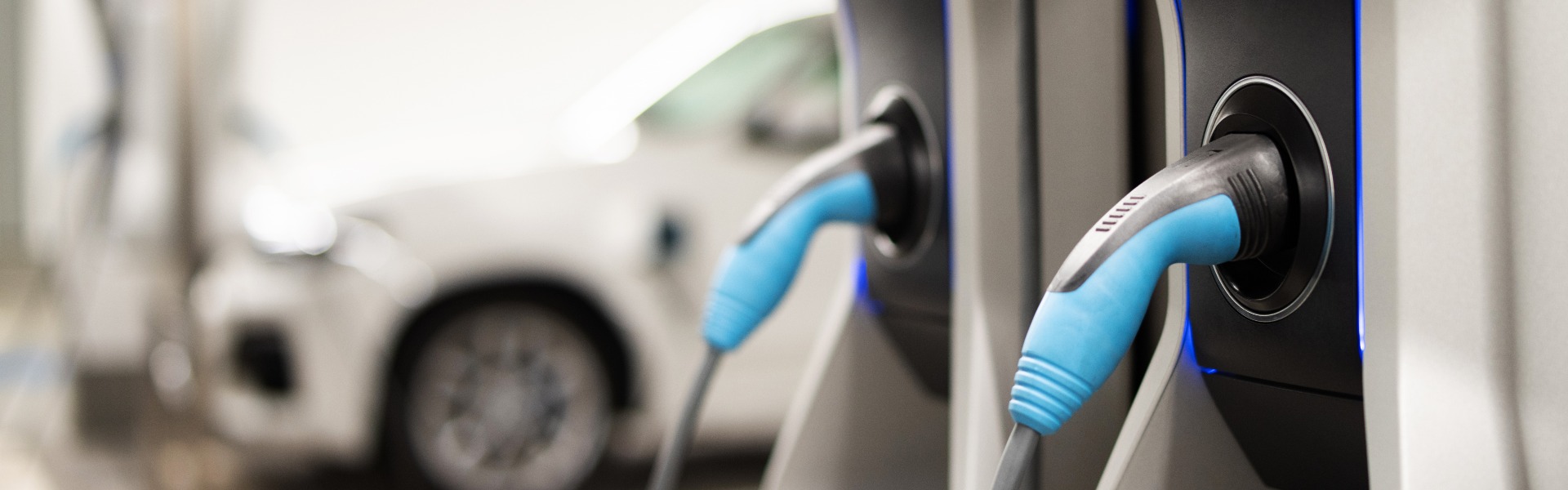 Elektroladestation für Elektroautos in einer Tiefgarage
